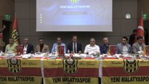 MALATYA - Yeni Malatyaspor Kulübü Başkanı Adil Gevrek, basın mensuplarıyla bir araya geldi