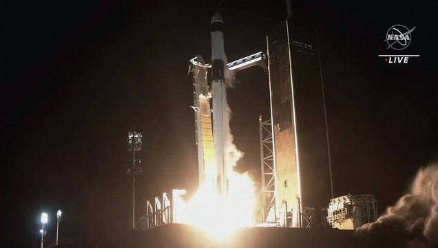 انطلاق مهمة تحمل أربعة رواد فضاء إلى محطة الفضاء الدولية