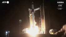 Lanciata la navetta Crew Dragon di SpaceX, a bordo 4 astronauti