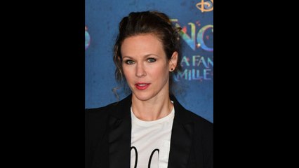 "Depuis l'ablation, je revis" : Lorie Pester opérée après la naissance de sa fille Nina, elle se c