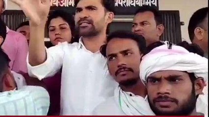 दौसा: गृहमंत्री अमित शाह की सभा में लगे इआरसीपी मांग के लगे नारे, लालसोट से पहुंचे लोगों की हुई गिरफ्तारी