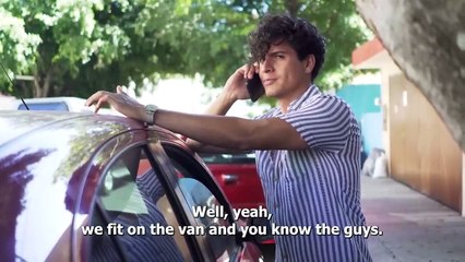 He dialed his wife by mistake while being with his lover.