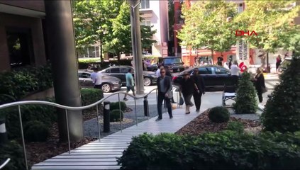 YUNANİSTAN'DA DENİZDE KAZA YAPAN SABANCI ÇİFTİNİ YAKINLARI HASTANEDE ZİYARET ETTİ-2