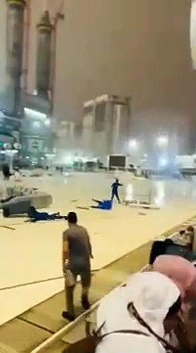 Very Strong Thunder Strom in Makkah | Heavy Rain and Thunder Storms