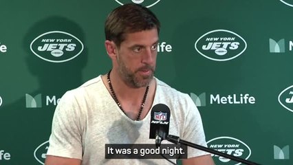 Video herunterladen: Rodgers makes 'special' Jets debut