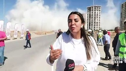 Malatya'da dinamitle yıkım anı! Hasarlı yüksek binalar patlatılarak yıkılıyor