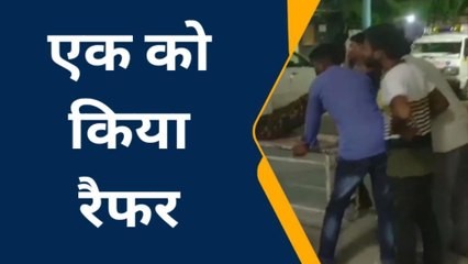 रतनगढ़: बाइक-स्कूटी की जबरदस्त टक्कर, दुर्घटना में तीन जनें हुए घायल, देखिए फिर...