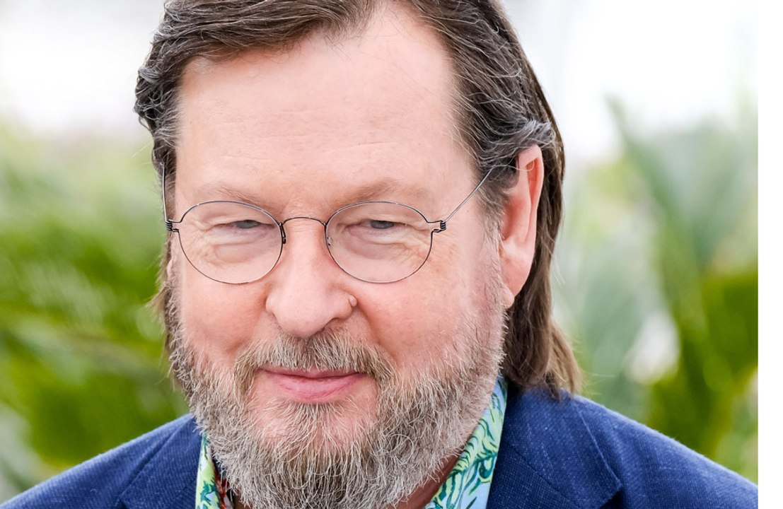 Lars von Trier verteidigt sich nach seinen Äußerungen zum Krieg in der Ukraine: 'Auch russische Leben zählen”