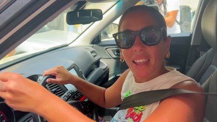 Anabel Pantoja lo da todo en el concierto de su tía