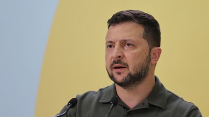 Zelenski lamenta la muerte de tres pilotos ucranios