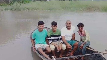 पूर्वी चंपारण: संग्रामपुर गंडक नदी में आया तीसरी बार बाढ़ का पानी, लोगों में भय व्याप्त