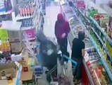 Silahlı market hırsızı kendini vurdu