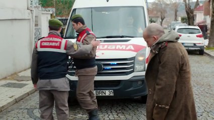 مسلسل الحفرة الحلقة 44 مدبلجة