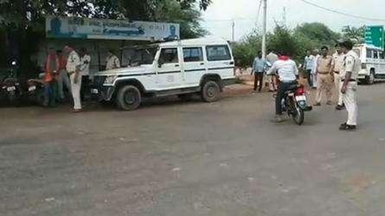दमोह: यातायात पुलिस ने चलाया सघन चेकिंग अभियान,...