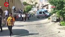 Karaman'da feci kaza! Tur otobüsü, evin bahçesine devrildi: 24 yaralı