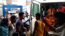 समस्तीपुर: भीषण सड़क हादसे में जख्मी 10 कांवरियों की हालत गंभीर, रेफर