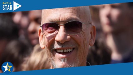 Le crabe est tenace  Florent Pagny se livre sur son combat contre le cancer et donne des nouvelle