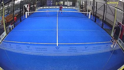 Simon 02/09 à 14:59 - Padel Piste 1 FORD SLADA (4Padel Colomiers)