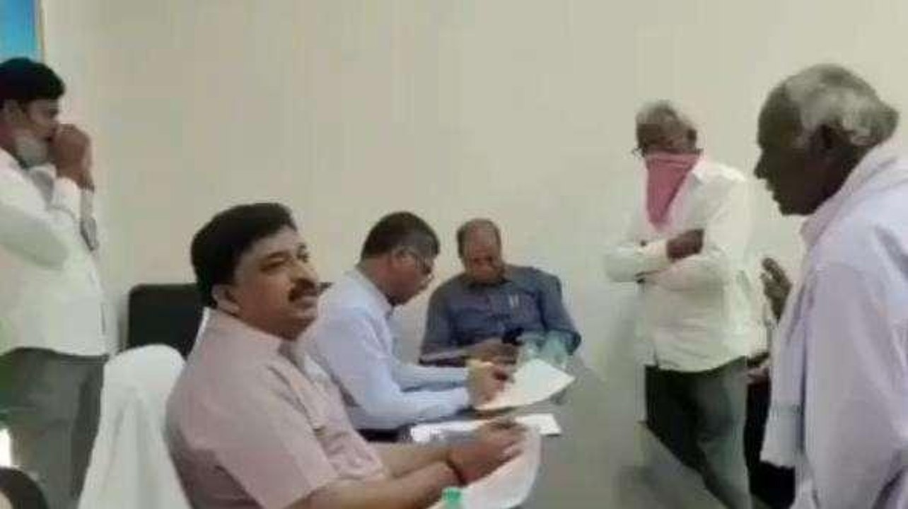 జనగామ: జిల్లా ప్రజలకు ముఖ్య గమనిక.. అక్కడికి వెళ్లకండి..!