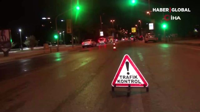 Kemer takmadığı için ceza kesilen sürücü: Ben sanatçıyım nasıl çekiyorsunuz beni