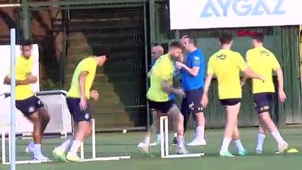 Bir zamanlar taraftarın sevgilisi olan yıldıza İsmail Kartal kapıyı gösterdi! Yeni adresi İtalya oluyor