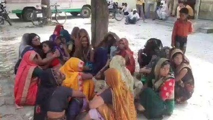 मथुरा: ट्रेन की चपेट में आने से युवक की हुई दर्दनाक मौत, मचा कोहराम