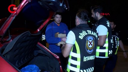 Kadıköy'de denetime takılan sürücüden tehdit 'Kadıköy emniyet müdürünü ara, bunların hepsini alsınlar'