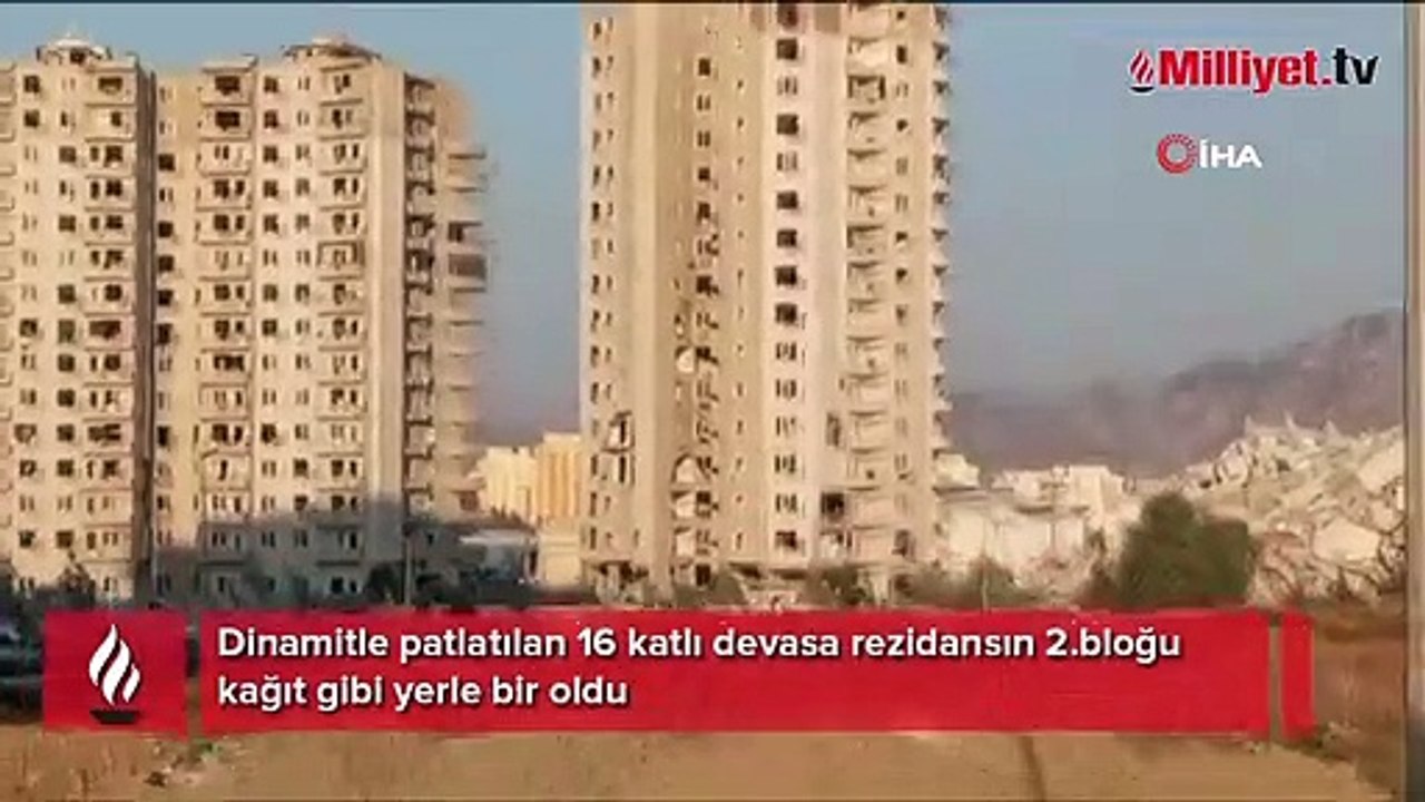 Dinamitle patlatılan 16 katlı devasa rezidansın 2.bloğu kağıt gibi yerle bir oldu