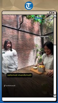 Salut Restoran Ini Pekerjakan Anak Berkebutuhan Khusus sebagai Pelayan Warganet Antusias Datang_720p