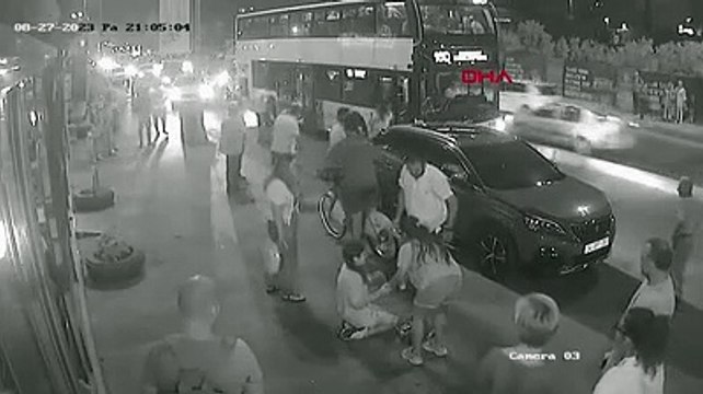 Kadıköy'de İETT şoförüne biber gazı sıktı; yolcular baygınlık geçirdi