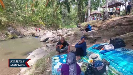Serunya Mandi Air Sungai di Wisata Alam Wira Garden
