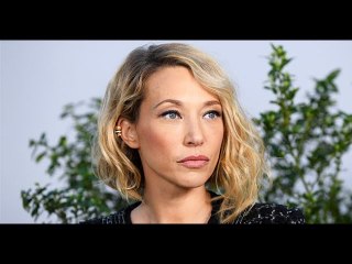Laura Smet honore la mémoire de Valéry Giscard d'Estaing en partageant la photo de Johnny
