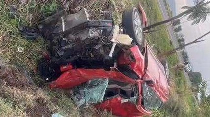 కడప జిల్లా: కారు బైకు ఢీ... ఐదుగురికి తీవ్ర గాయాలు