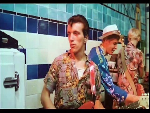 STARSTRUCK (1982) 1h 32m. Director: Gillian Armstrong. Cast: Jo Kennedy, Ross O'Donovan, Margo Lee, Max Cullen, Pat Evison, John O'May, Melissa Jaffer, Dennis Miller, Norman Erskine, Ned Lander, Phillip Judd, Mark Little, The Swingers.