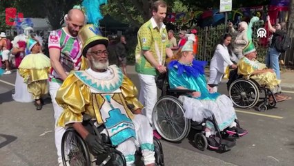İngiltere'de "Notting Hill Karnavalı" düzenlendi