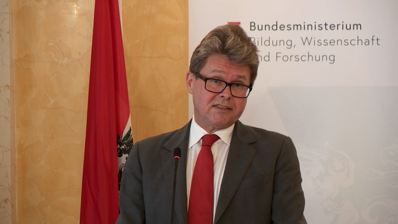 Wissenschafts- und Demokratieskepsis: Weniger als vermutet, aber Datenlage komplex