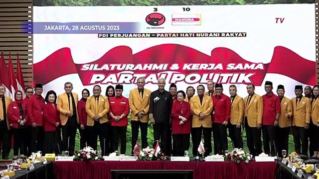 Ganjar Pranowo Tak Pakai Baju Merah Saat Pertemuan PDIP-Hanura, Ini Alasannya