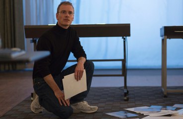 Michael Fassbender cree en un  "poder superior que nos conecta a todos"