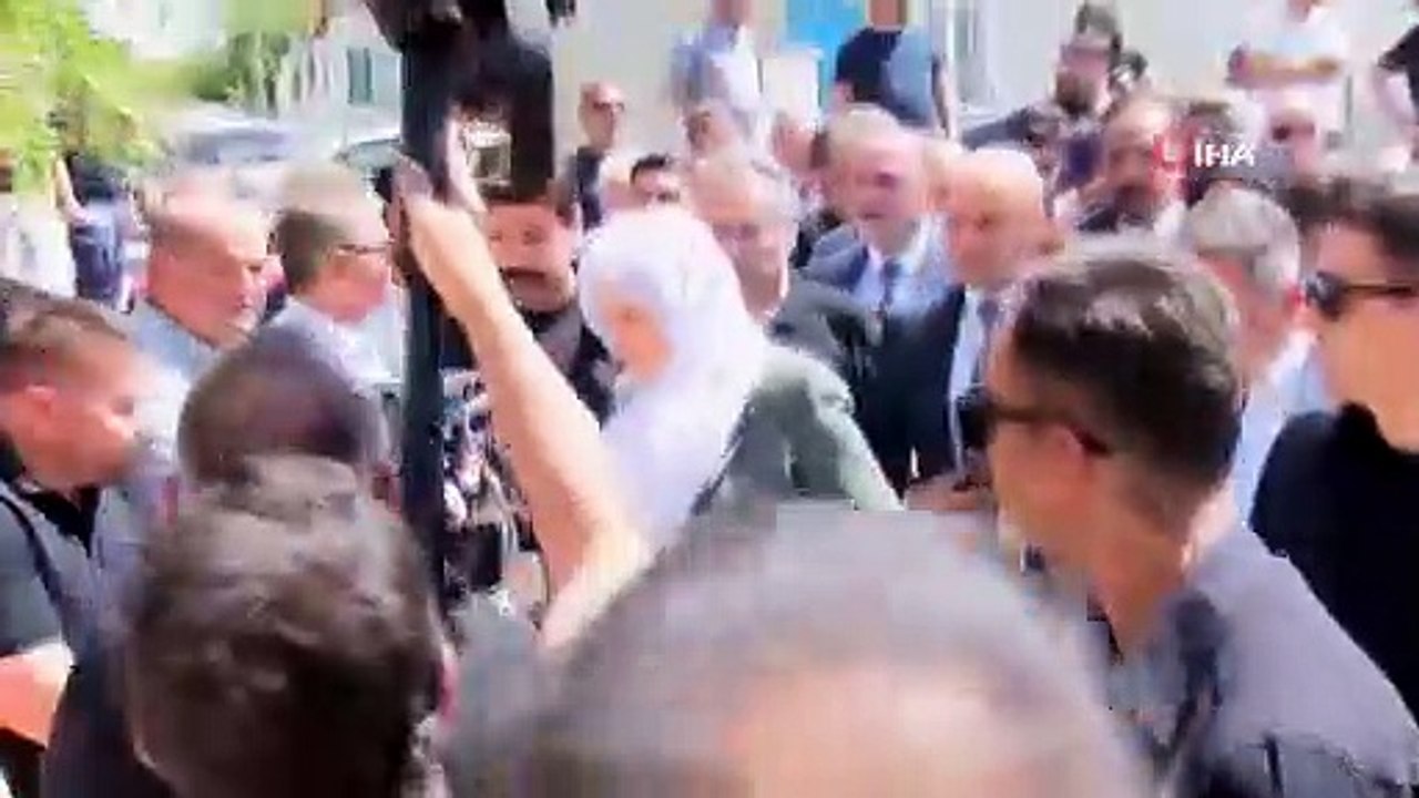 Meral Akşener a assisté aux funérailles de Selçuk Coşkun