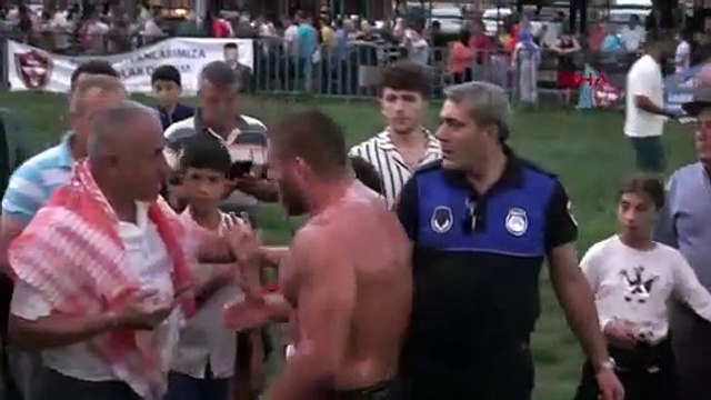 Le chef Pehlivan Ismail Balaban a discuté avec son fan : Ma fréquence cardiaque est de 200 maintenant, quelle photo