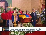 Rinden honores en capilla ardiente a Luis Acuña