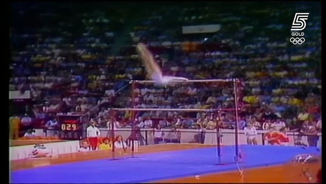 גיבורים לנצח - השיאים הגדולים. סיפורם של השיאים הגדולים של המשחקים האולימפיים; ביניהם; בוב בימון ששבר שיא עולם בקפיצה למרחק ב-68; מארק ספיץ שזכה ב-7 מדליות זהב ב-72 ונדיה קומנצ'י שהשיגה ציון מושלם ב-76. תוכנית 4.