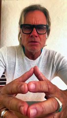 Jimmy Ghione difende il figlio insultato, 'Acari da tastiera'