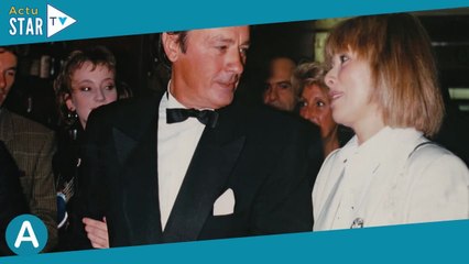 PHOTO Mort de Mireille Darc  son empreinte laissée à tout jamais à Douchy, maison d'Alain Delon