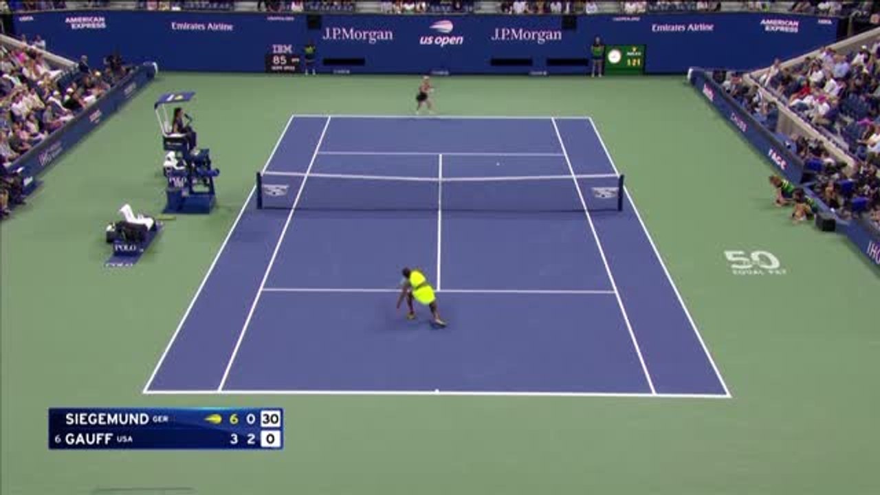 Gauff takes a tumble but still wins point v Siegemund