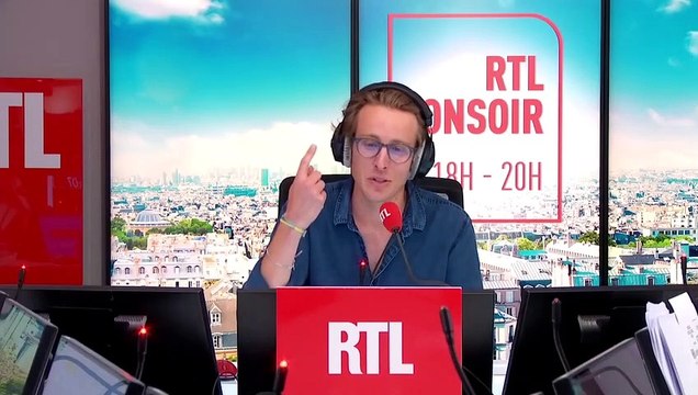 Alex Vizorek dans RTL bonsoir le lundi 28 août 2023.