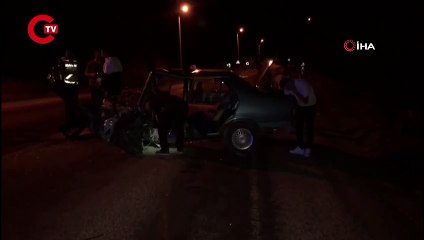Çankırı'da iki otomobil çarpıştı 7 yaralı