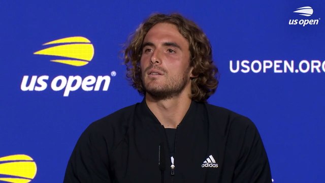 US Open 2023 - Stefanos Tsitsipas : I play a one-handed backhand, it's because of Roger Federer. In a way, I want to be his successor
