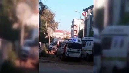 Un vieil homme tombé du toit d'un appartement de 5 étages à Denizli est décédé