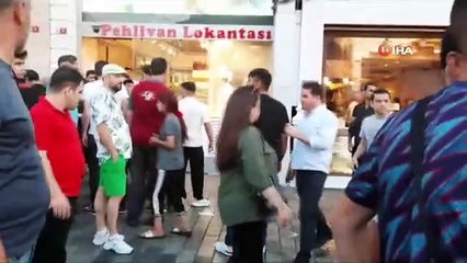 Taksim'de Burger King Çalışanları Tarafından Darp Edilen Baba